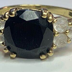 Vintage 10kt EMA Black/dark Blue Gold Women's Ring.
